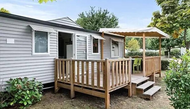 Camping Rieumontagné* - Classic 4-room mobile home for 6 people