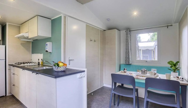 Camping Romanée Les Grottes de Roffy* - Comfort mobile home 4 rooms 6 people