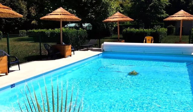 Camping Seasonova Le Martinet * - SLOW LODGE - 2 bedrooms, without bathroom 5 people