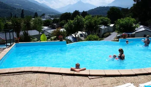 Camping Soleil du Pibeste* - Mobile home PIC DU MIDI - 2 bedrooms = sheets + towels + cleaning for 3 people