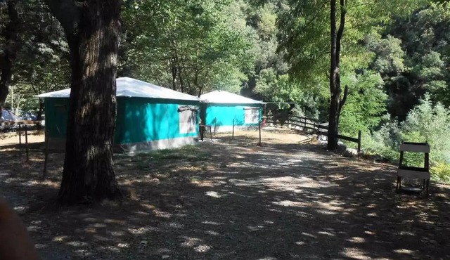 Camping the Gorges de l'Hérault* - Canvas bungalow 3 rooms 4/5 people Without toilet blocks