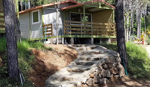 Camping Ushuaïa Villages les Pins d'Ucel * - GENET - Chalet 21.5m² + TV 4 people