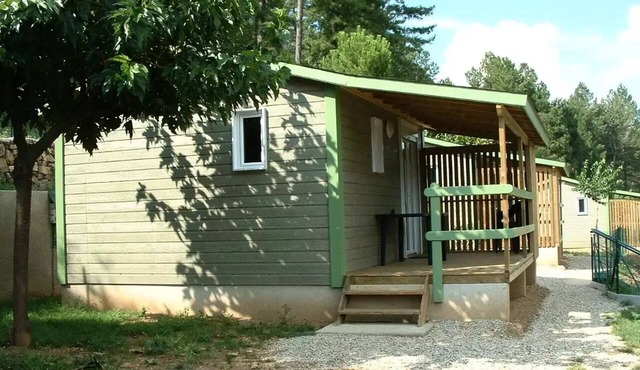 Camping Ushuaïa Villages les Pins d'Ucel * - LAVENDER - Chalet 21m² 4 people