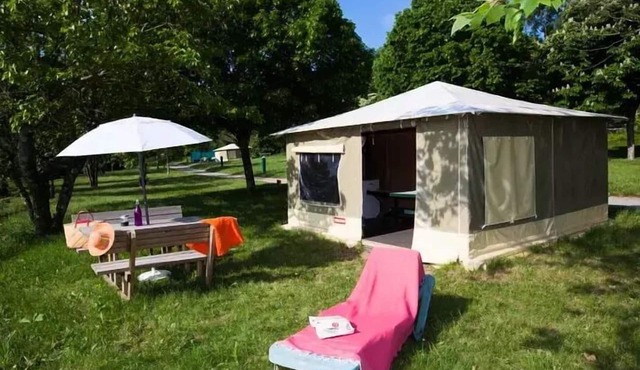 Camping Ushuaïa Villages les Pins d'Ucel * - SQUIRREL - 20 m² tent for 5 people