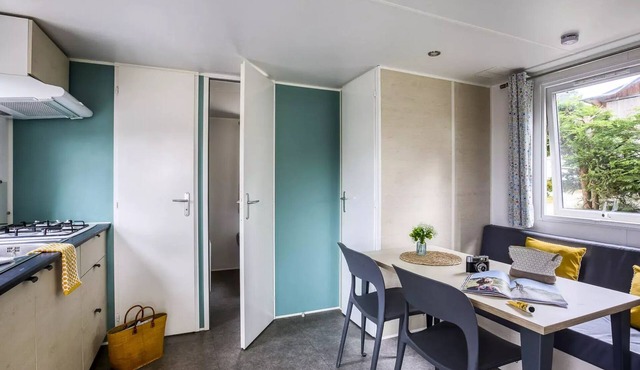 CampingLe Grand Paris* - Comfort mobile home 4 rooms 6 people