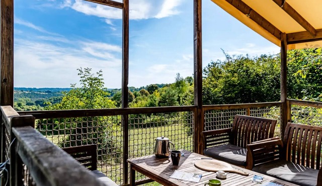 Campsite Flower Les Terrasses de Dordogne * - Canvas Bungalow 3 Rooms 5 People Without Sanitary