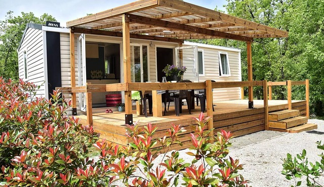 Campsite Les 3 Cantons* - Mobile home Lavaurette 4 rooms 6 persons