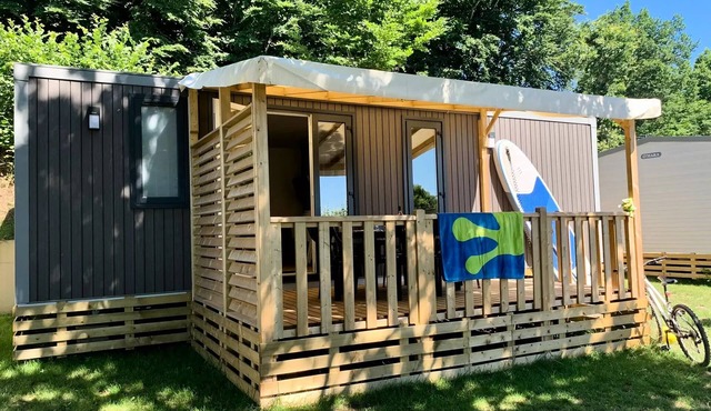 Campsite Beau-Rivage * - ETOILE Cottage "LAC VIEW" (covered terrace) new in 2022 4 to 6 people - 4 people. included in the price