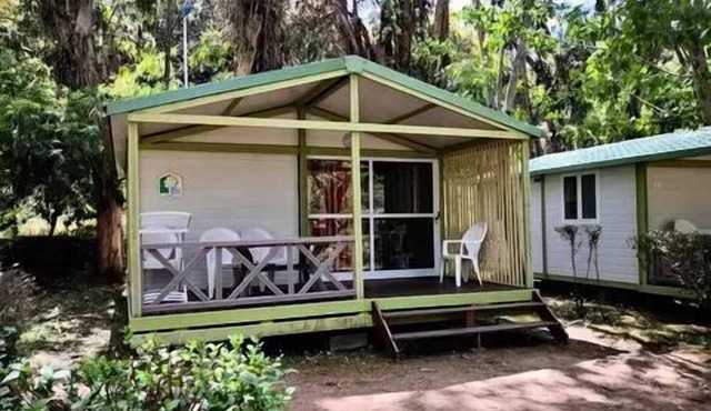 Campsite Benista * - Bungalow for 5 People