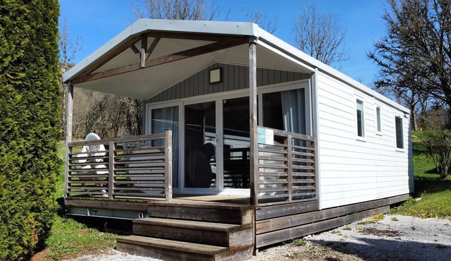 Campsite Domaine de l'Epinette* - Cottage Living Air-conditioned 3 rooms 4/5 people