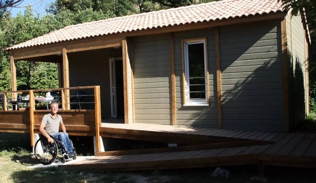 Campsite Flower la Beaume* - Comfort Chalet 3 Rooms 5 People PMR