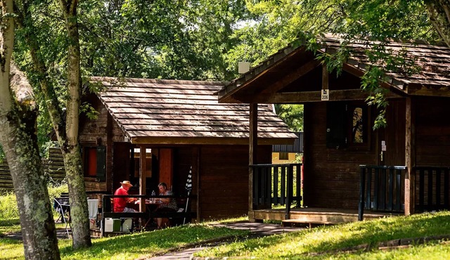 Campsite Flower du Lac de Causse* - Ecolodge Bois Eco 2 rooms 2/4 people without sanitary facilities