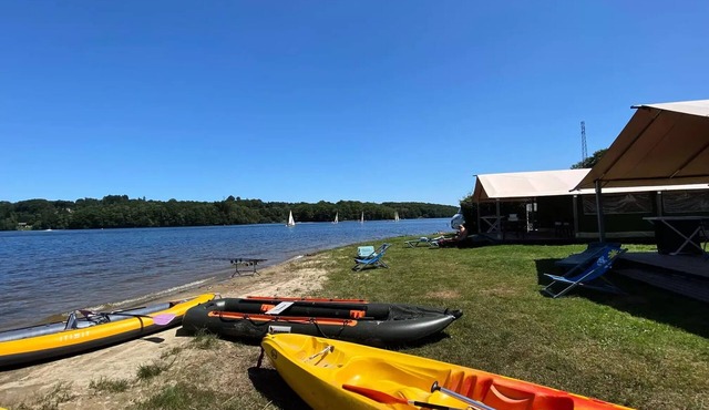 Campsite Flower Le Port de Neuvic * - Freeflower Confort 3 room apartment for 4/5 people Without sanitary facilities