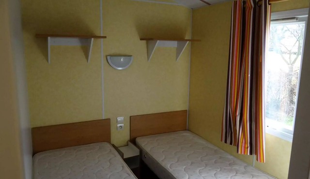 Campsite Le Deffay * - Mobile Home 2 bedrooms MH Eli (without sheets or towels) 4 people