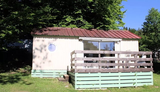 Campsite Le Balcon De Chartreuse * - Chalet Tulipe 4 people