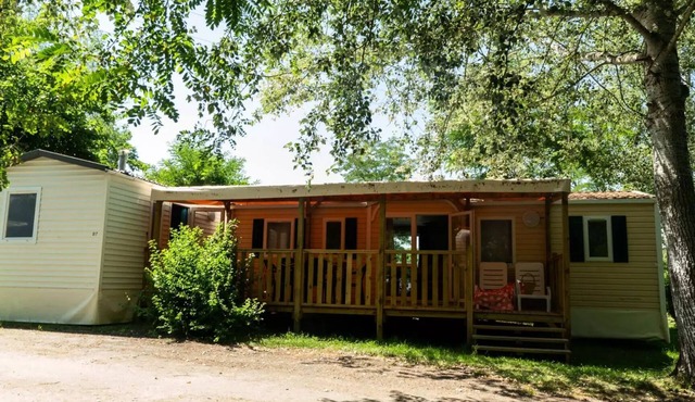 Campsite La Bastide * - cottage 3 bedrooms 6 people