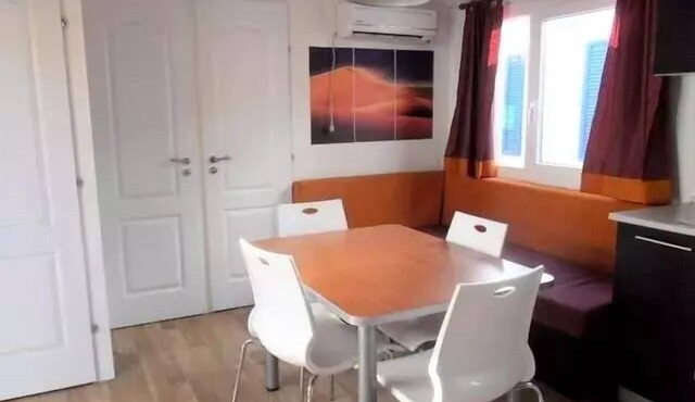 Campsite La Berge Fleurie * - Mobile home 3 bedrooms + convertible sofa - 8 pers CLIMATEIZATION/TV 8 persons