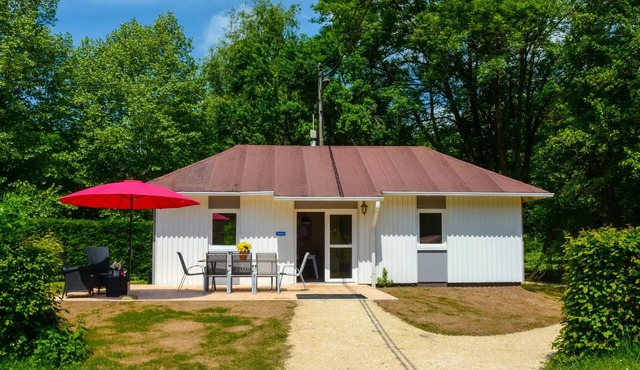 Campsite La Draille * - House Périgord 8 people