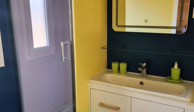 Campsite LA GARENNE * - 11 The cosy cabanon " YOU AND ME "2 pers. one bedroom TV and covered terrace 2 people