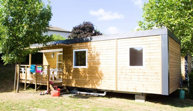 Campsite La Grappe Fleurie * - Cottage Family 6 people