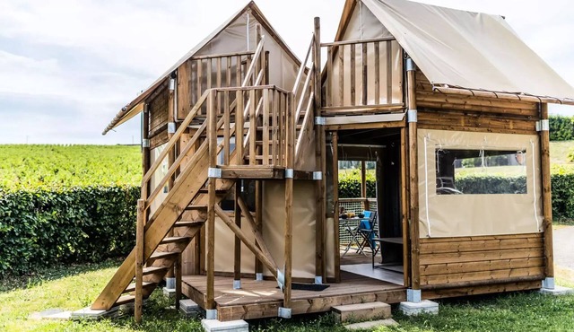 Campsite La Grappe Fleurie * - La Grande Cadole 4 people