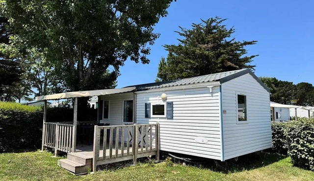 Campsite La Pointe Saint-Gildas * - Chalet Comfort 3 Rooms 4/5 People