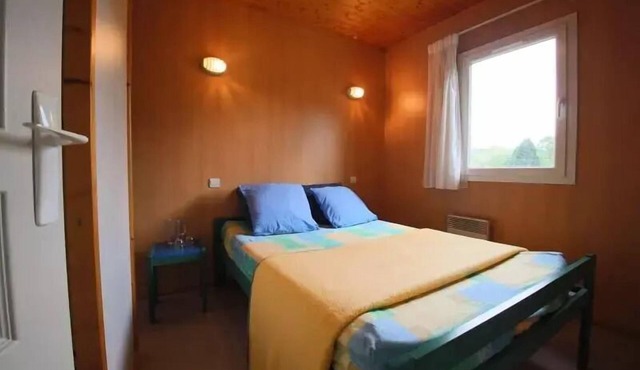 Campsite La Rivière * - Chalet 22 m2 4 people