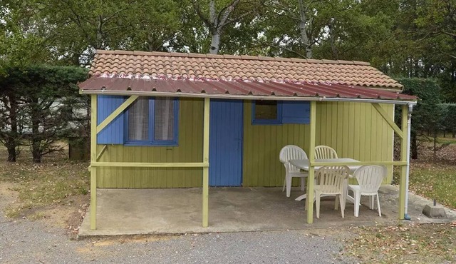 Campsite La Rouvière Les Pins * - Chalet (Without toilet, shower) 4 persons