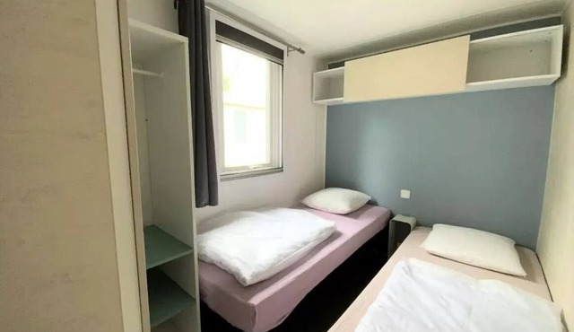 Campsite Le Pré des Moines * - Mobile home MARJOLAINE + 2 bedrooms 2 to 6 people - 2 pers. included in the tariff