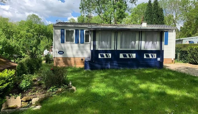 Campsite Le Pré des Moines * - Mobil-home LAVANDE + 3 bedrooms 2 to 6 people - 2 pers. included in the tariff