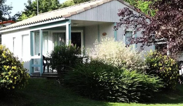 Campsite Le Rouge Gorge* * - LOCATION CHALET 28m2 TV (2 bedrooms) COMFORT 6 persons