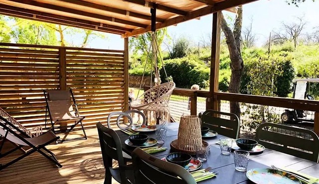 Campsite Le Val de Cesse * - Mobile home PREMIUM 32m2 - 3 bedrooms - TV - dishwasher - air conditioning - covered terrace - 6 people