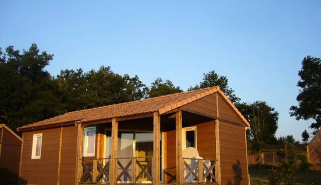 Campsite Les Chalets de Dordogne * - Chalet lake view 6 people