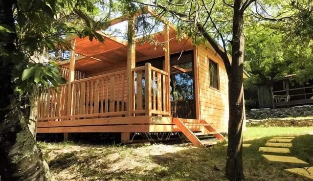 Campsite Les Lavandes * - Chalet THYM comfortable 5 people