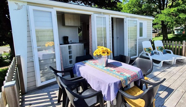 Campsite Les Tournesols * - Mobilhome Evolution 45m2 (24m2+21m2 terrace) - 2 bedrooms 4 people