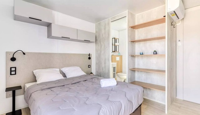 Campsite maeva Escapades Les Cottages de Perpignan * - Hotel Formula 2 People Air Conditioned + TV