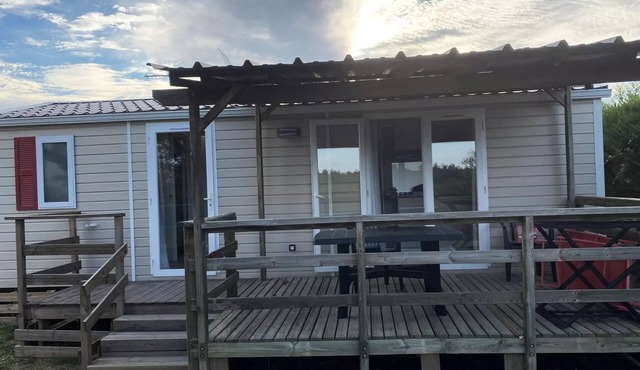 Campsite Mas Llinas * - Mobil Home Trigano 33m2 4 to 6 people - 4 pers. included in the tariff