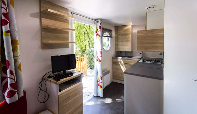 Campsite Saint Pierre de Rousieux**** - Mobil Home Petit Ohara 2 Rooms 2 People