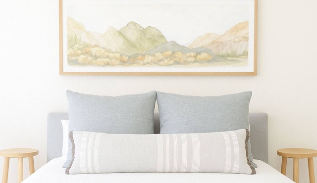 Campus & Downtown - Near Starbucks - Netflix - 2Br/1Ba