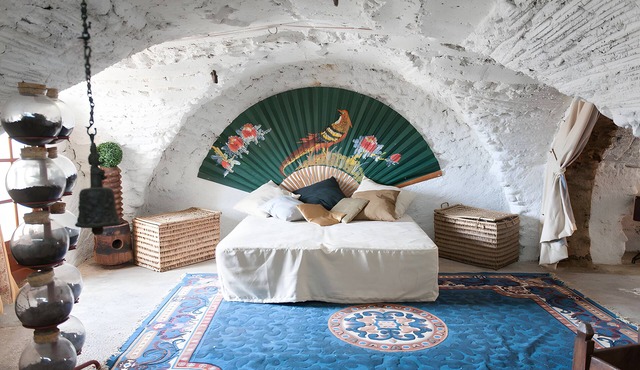 Can Caliro. Accommodation for 6 in a Rural Country House