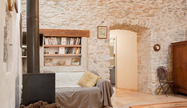 Can Feliu, Downstairs Apartment, Sant Daniel-girona