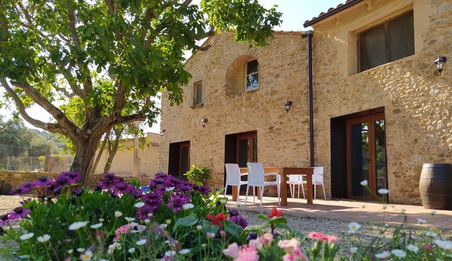 Can Garriga, detached country house