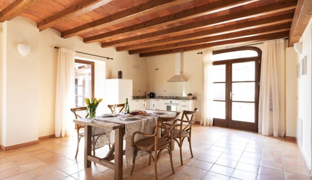 Can Morei - El Ball. Gran Apartamento 4/5personas