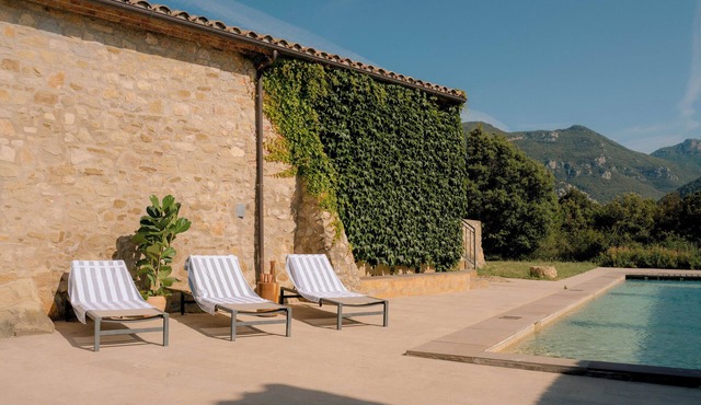 Can Terrades by Artu