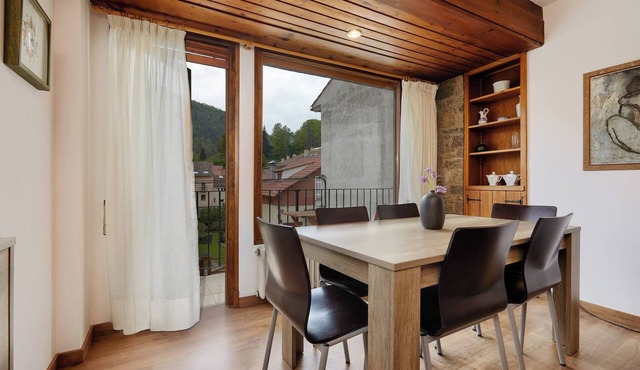 Can Vila apartment in Camprodon
