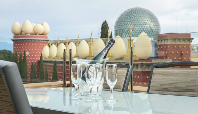 Can you imagine staying right in front of the Dalí Museum?