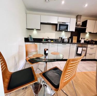 Canada Water SE16 7AQ 2bed apartment