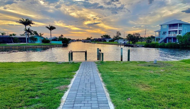 Canal Breeze Getaway