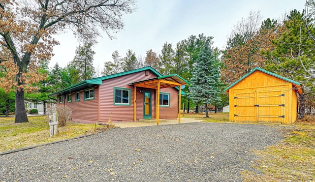 Canal-Front Cabin: Dock & Fire Pit in New Lisbon