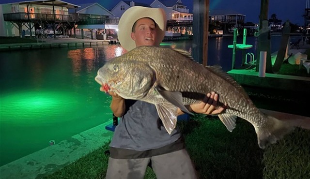 Canal Front w/Private Dock & Green Lights